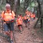 Finalmenteci infiliamo in un bel sentiero nel bosco